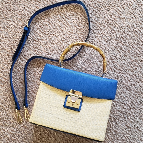 Handbags - NWOT Cute Spring Blue Bamboo Handle Straw Bag